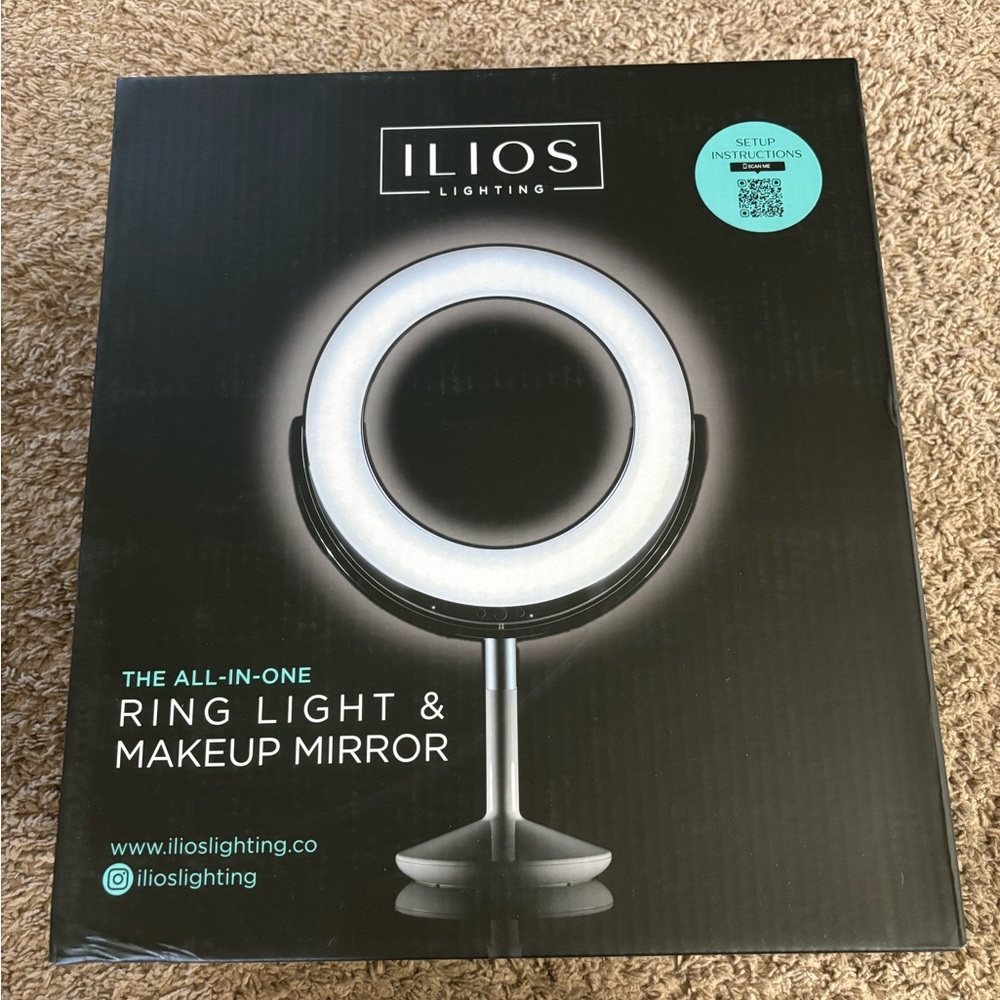 Ring Lighting Makeup Mirror - Picture 1 of 2